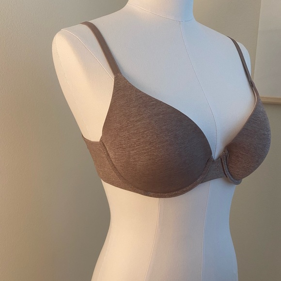 Victoria’s Secret T Shirt Bra - Picture 2 of 4